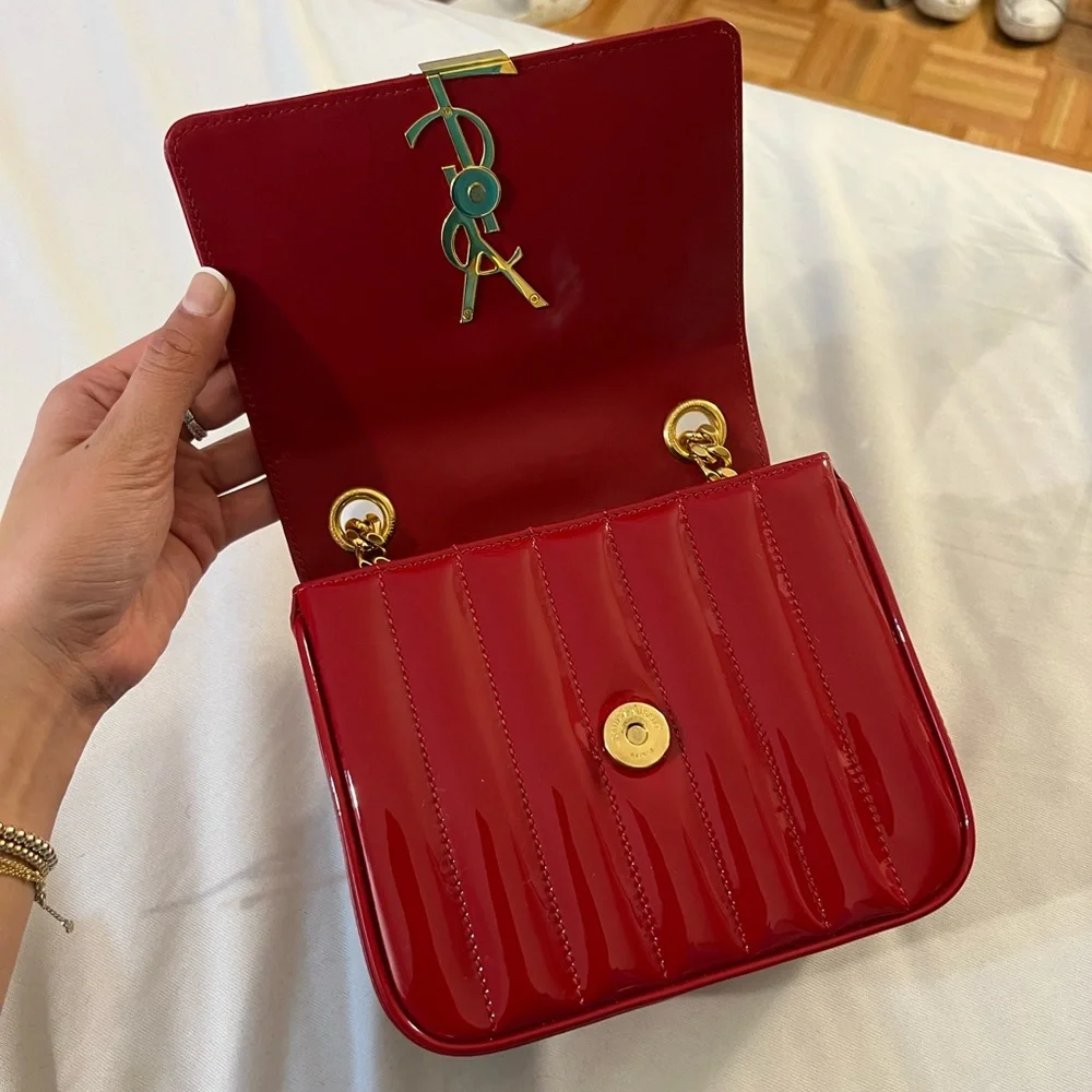 YSL Patent Leather Vicky Crossbody Bag in Red and Gold - Picture 3 of 9